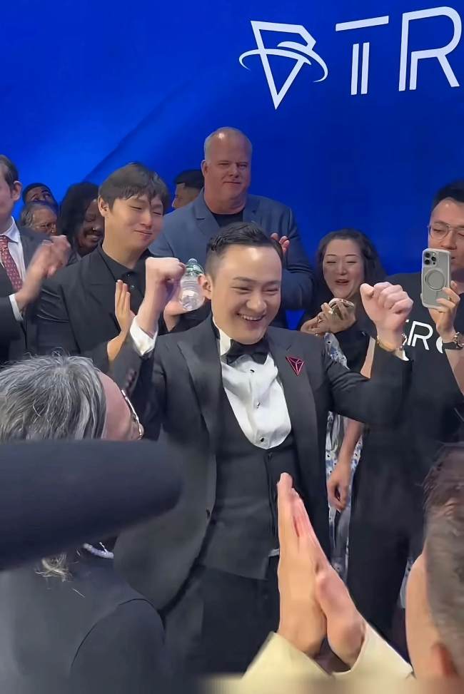 孙宇晨赢了王健林 我看世界 创业 互联网坊间八卦 微新闻 第6张